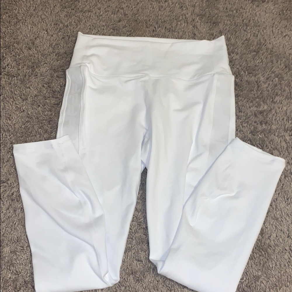 Powerhold leggings by fabletics
